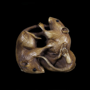 № 1368 Нэцкэ «Крысы»